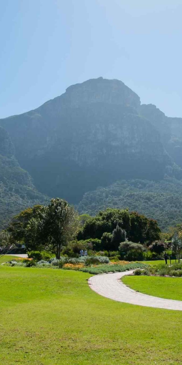 https://www.gloryjourneyinc.com/wp-content/uploads/2018/09/tour-capetown-03-640x1280.jpg